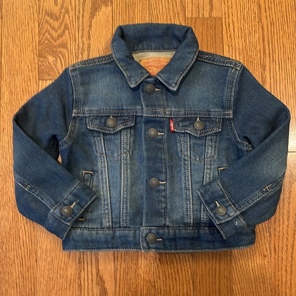 LEVIS RED TAB TRUCKER JACKET SIZE 18M